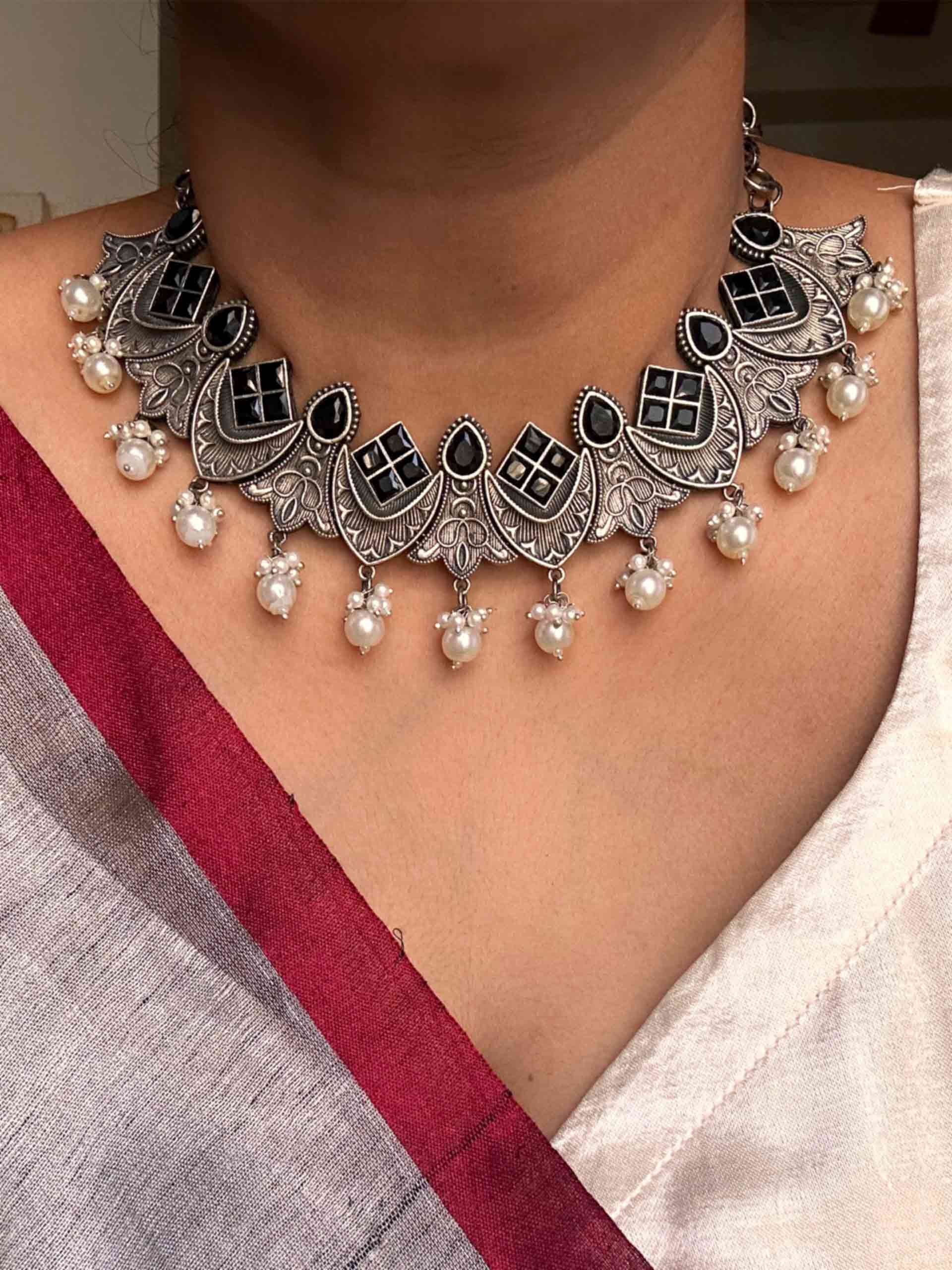 chisel-Necklace set