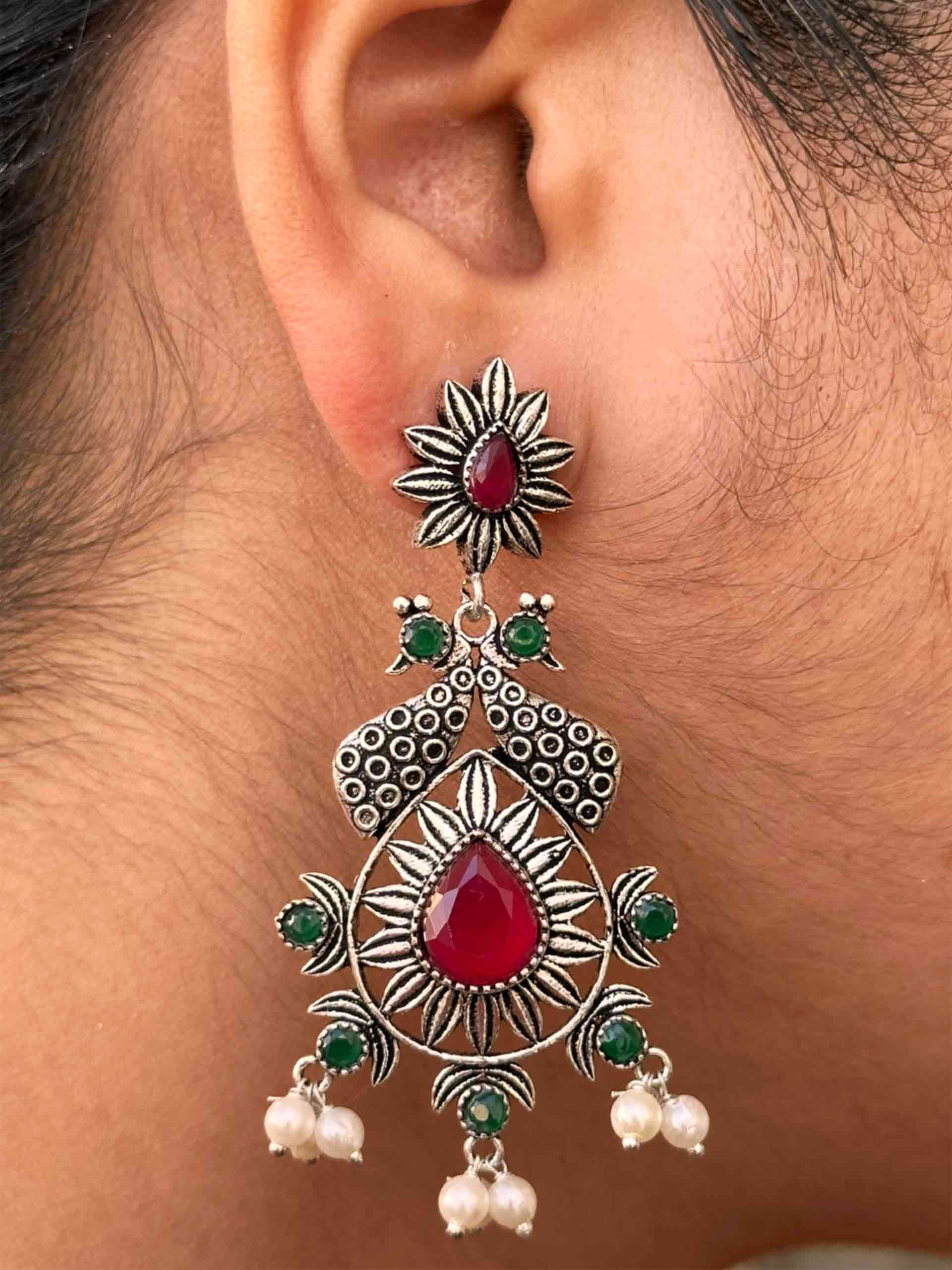 Mandana - Pendant set