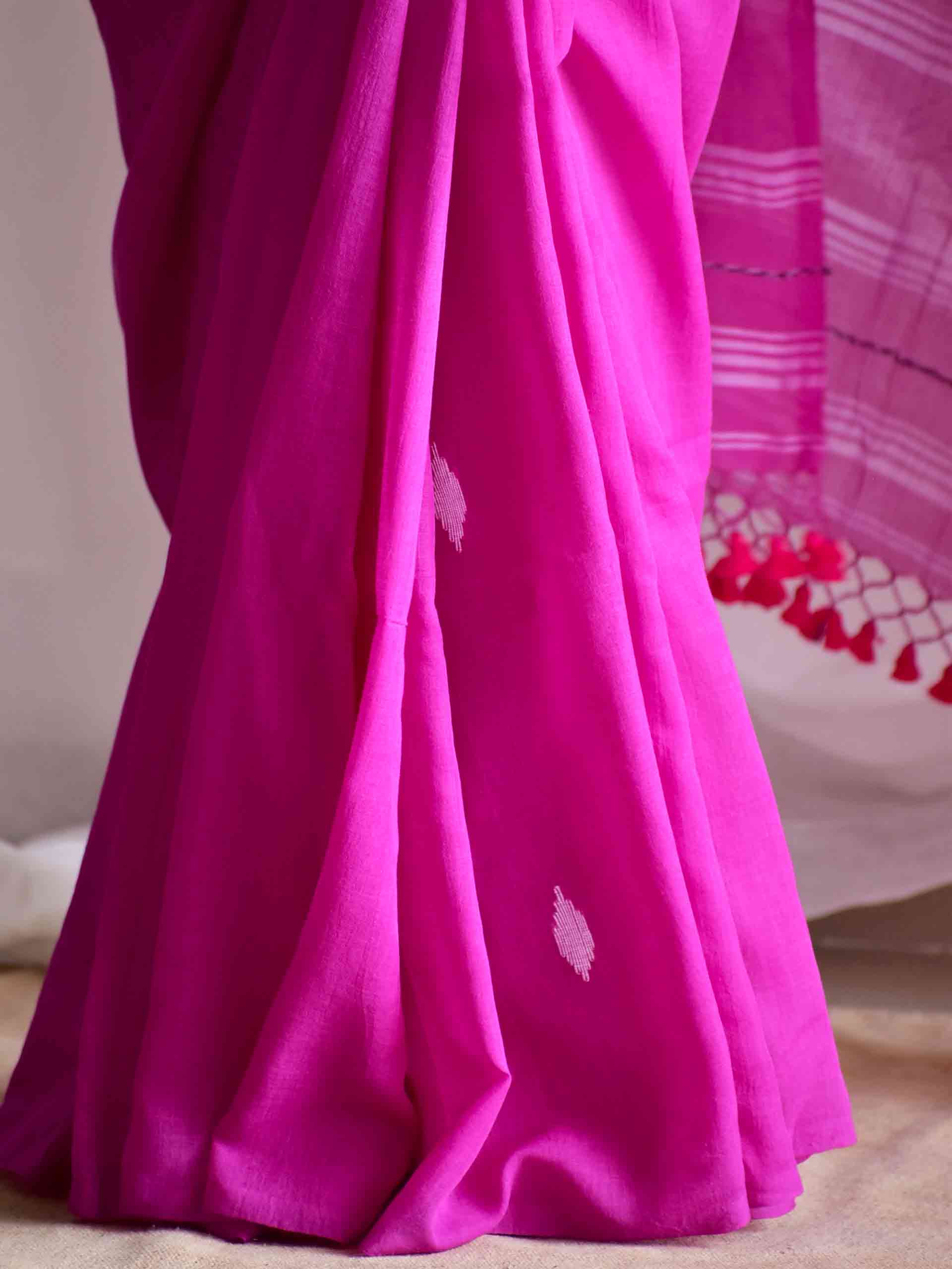 Mridang- Jamdani mul cotton saree