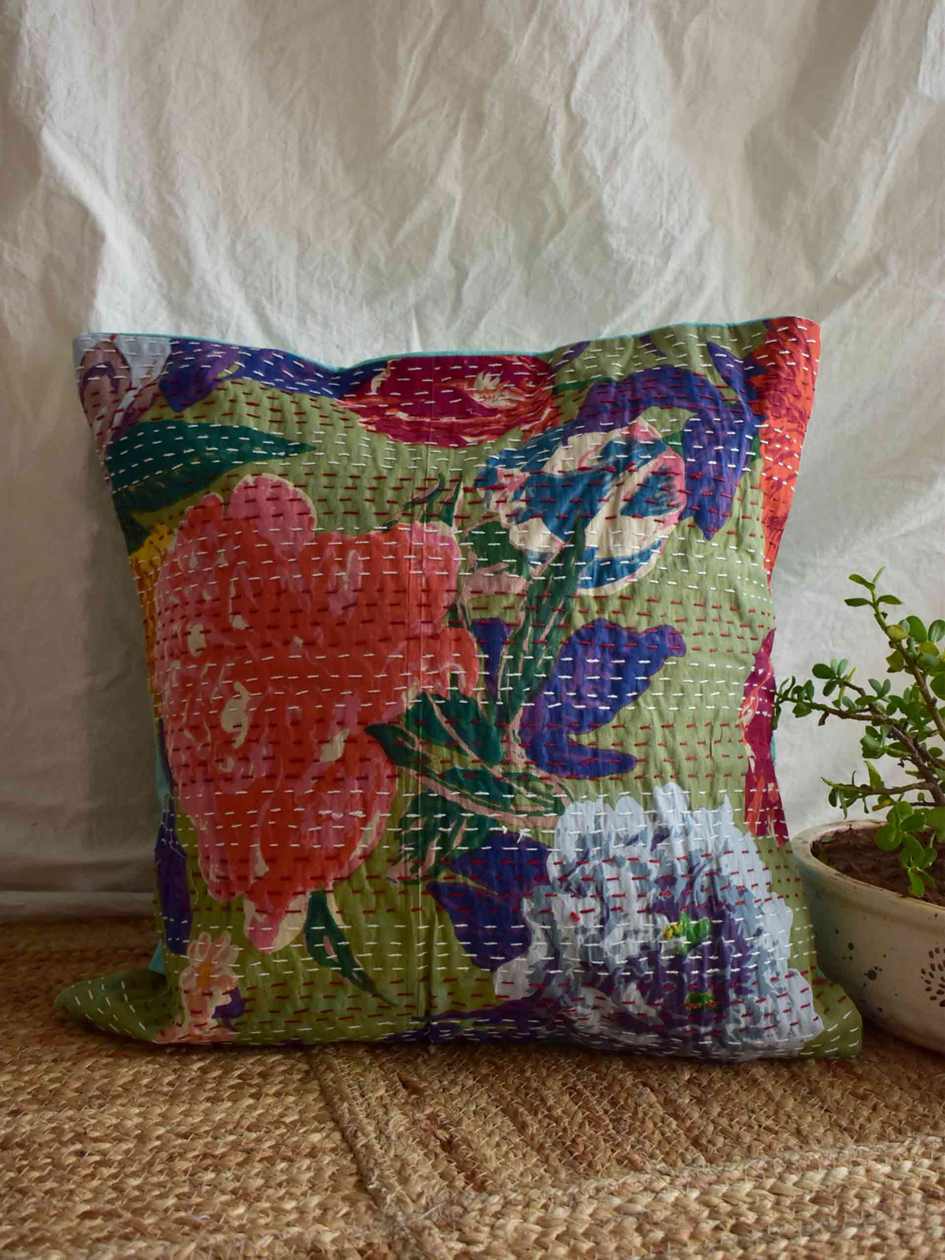 meera - kantha cushion cover 16x16