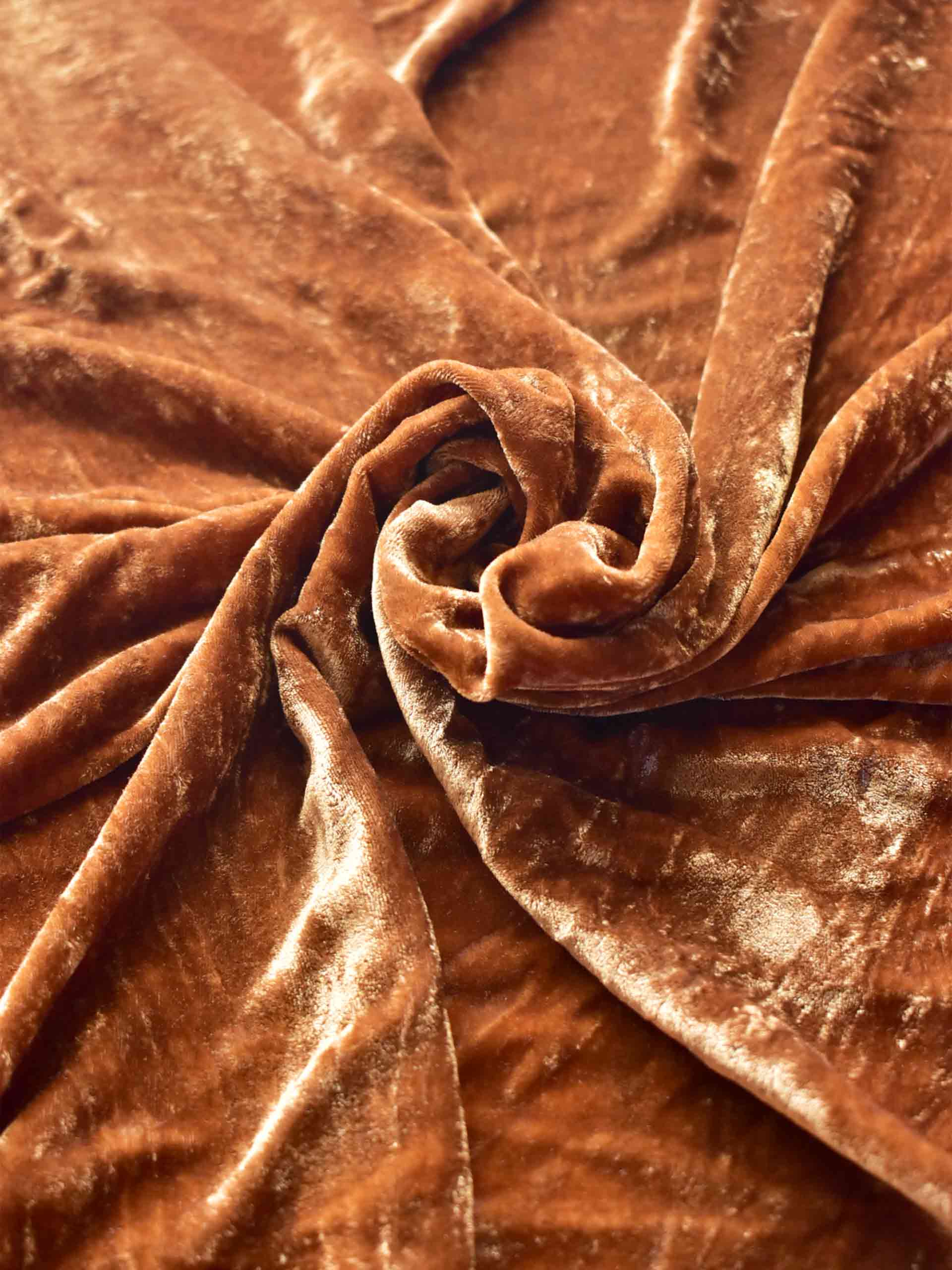 Brew - Silk Velvet naturally dyed 1500 per meter