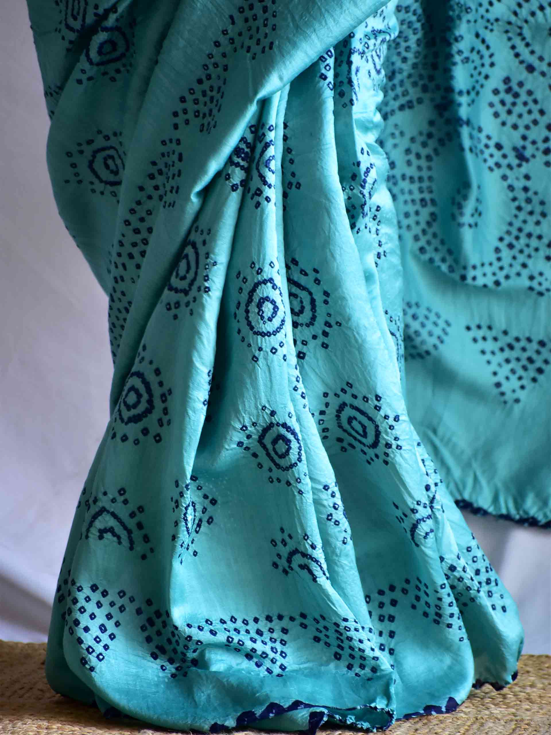 Mosiki -Chiniya Silk Rai bandhej saree