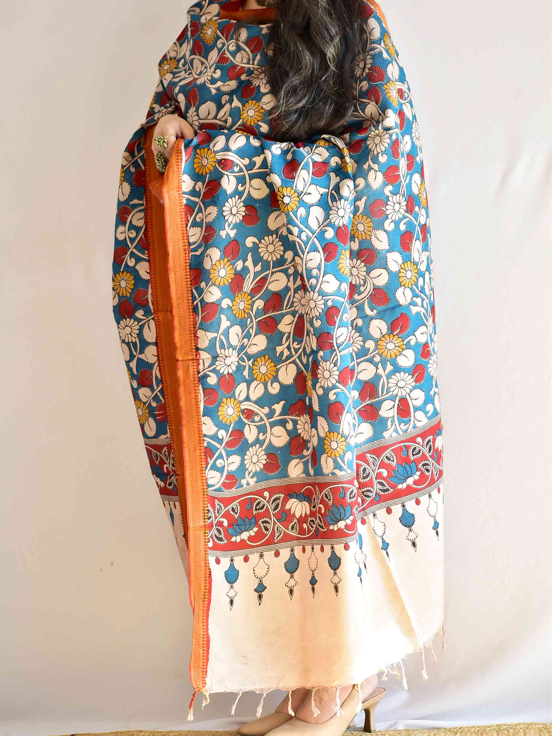 Jaltarang - Bangalore silk kalamkari printed Dupatta