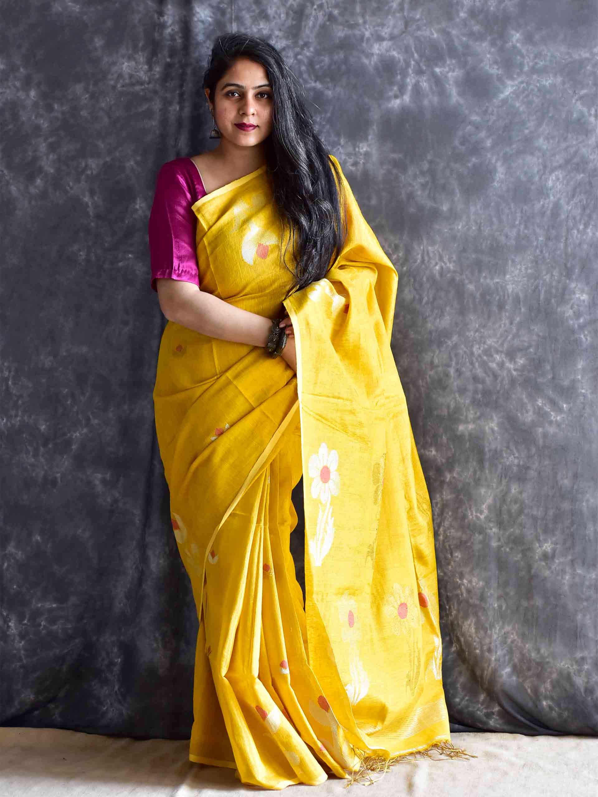 Gulnaar - Linen Tissue Saree