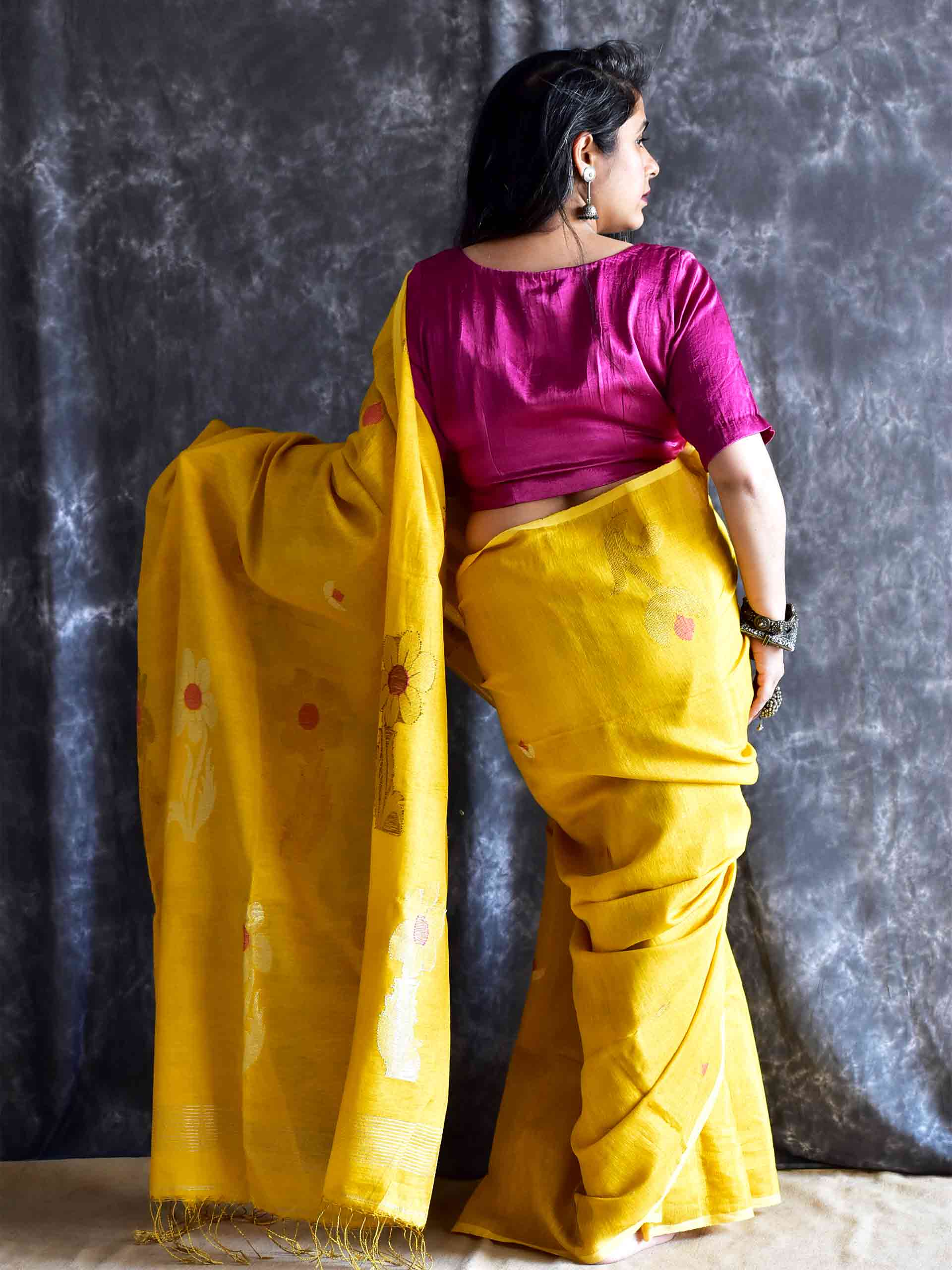 Gulnaar - Linen Tissue Saree