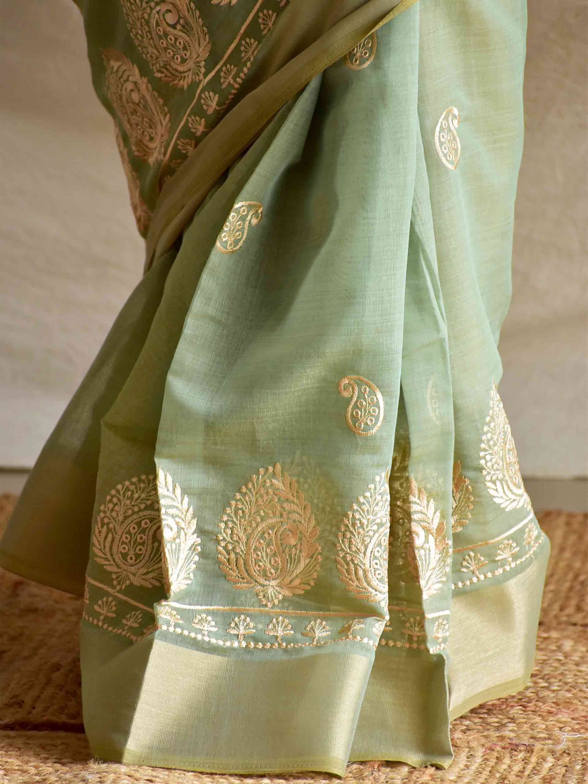 Moti - Embroidered saree