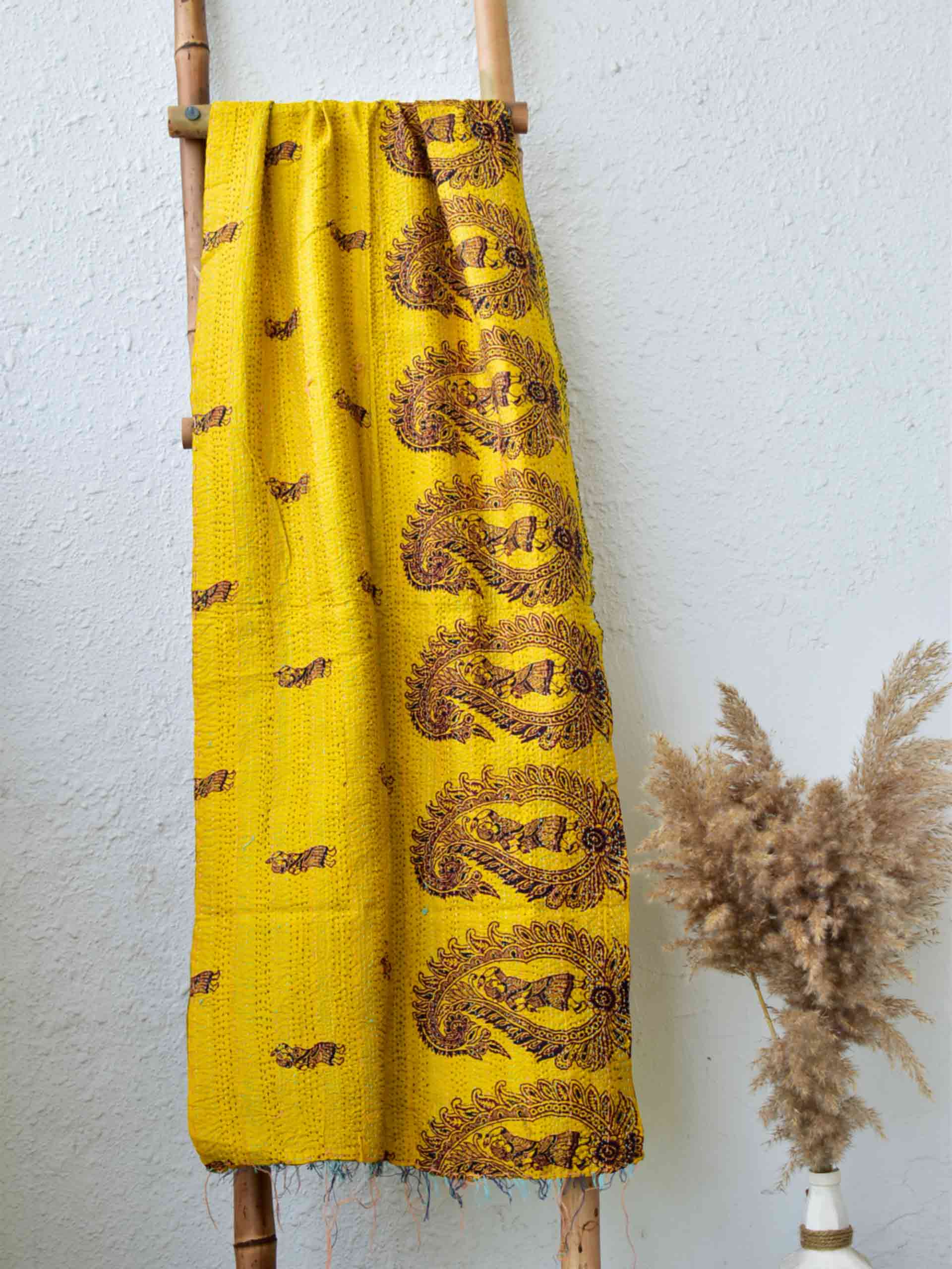 Little sunshine - Kantha embroidered dual side silk stole