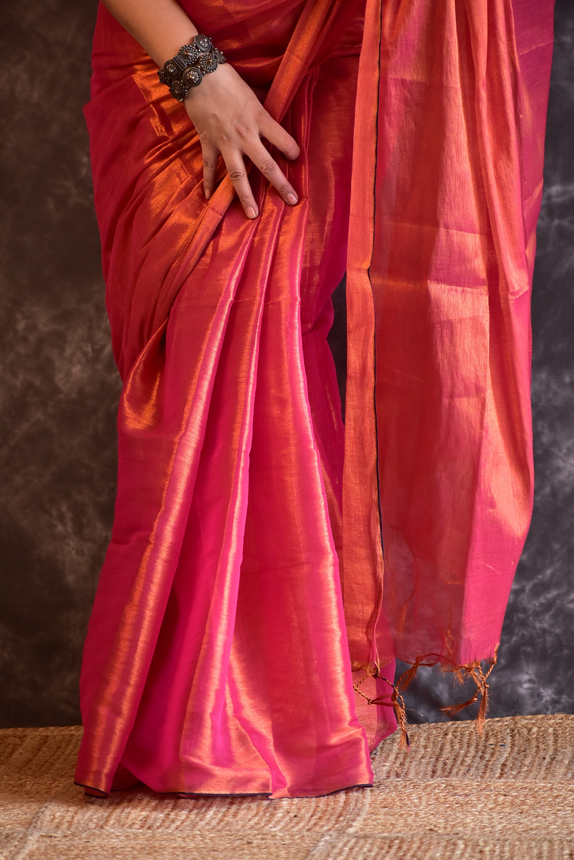 Bulandi - Tissue saree