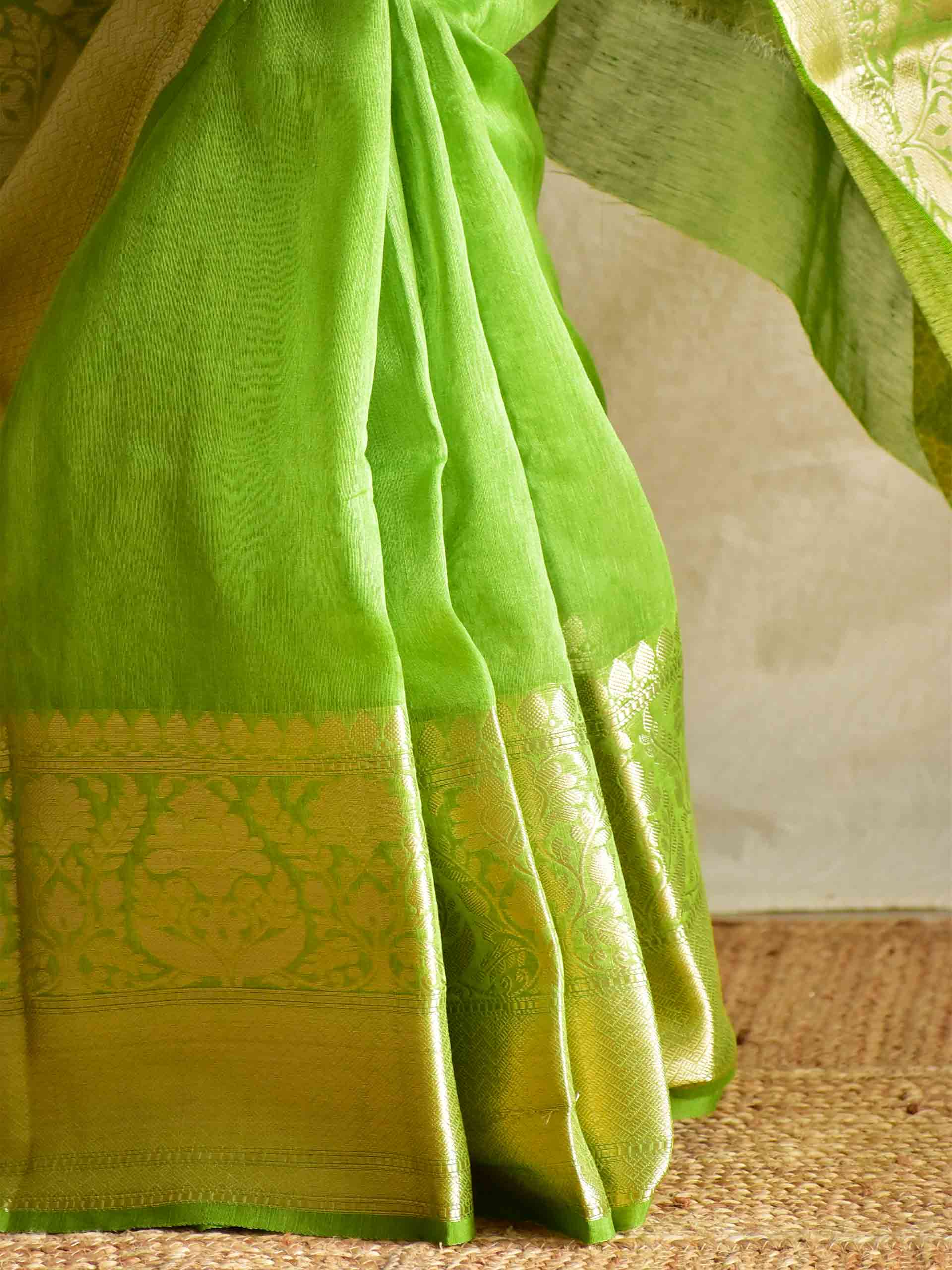 Buland  - Linen zari saree