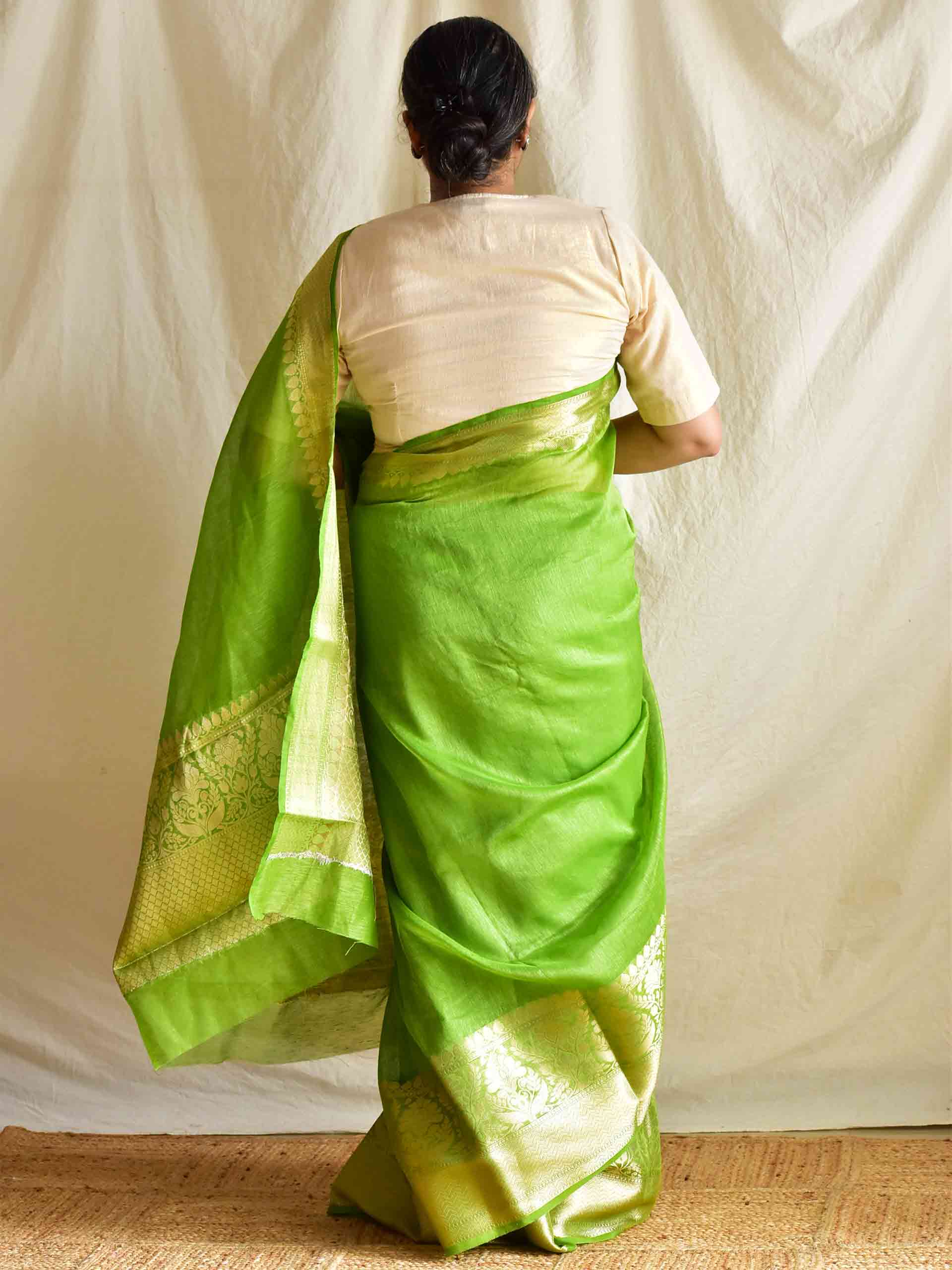 Buland  - Linen zari saree