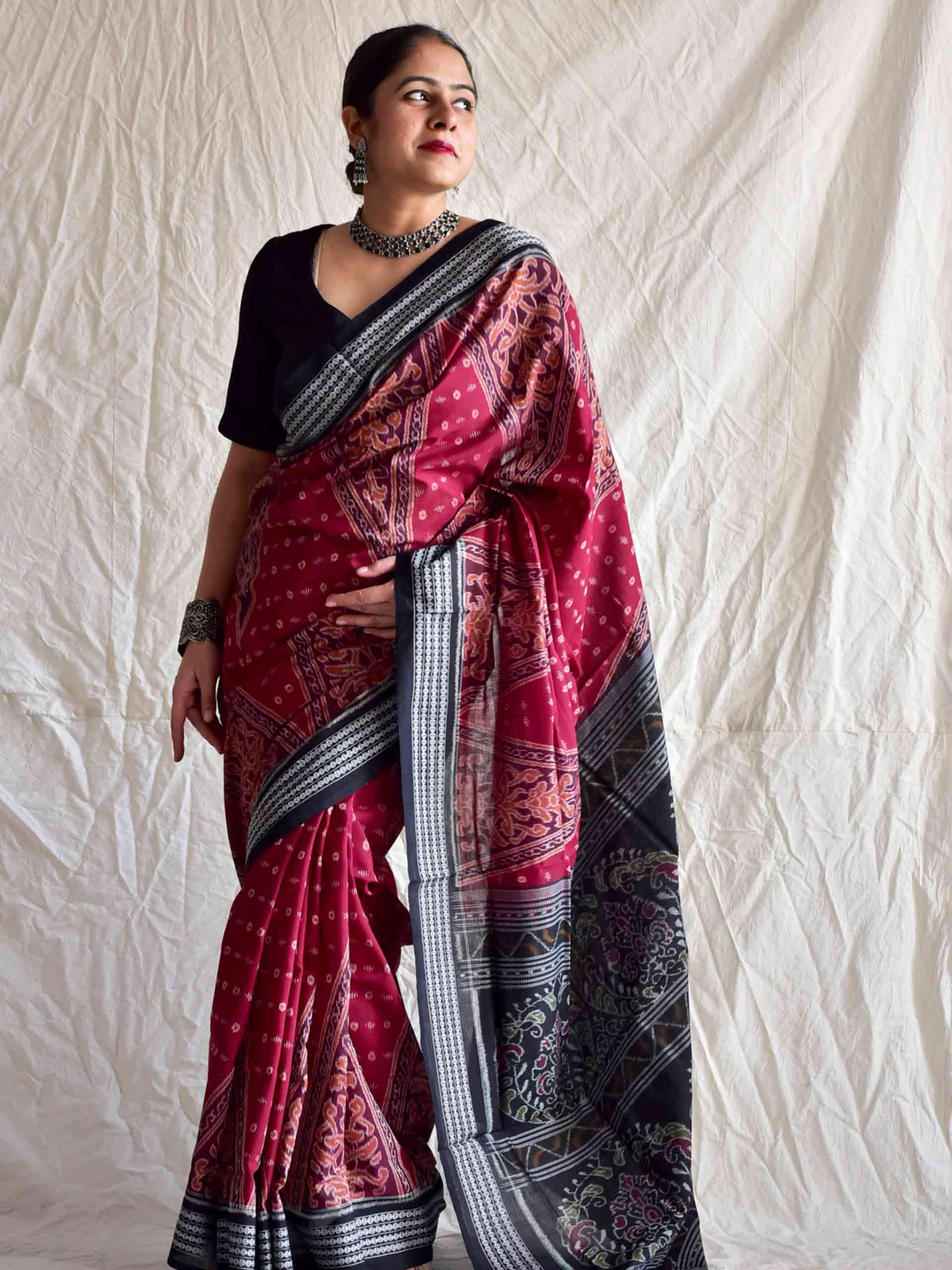 Pyramids - Handwoven ikat saree