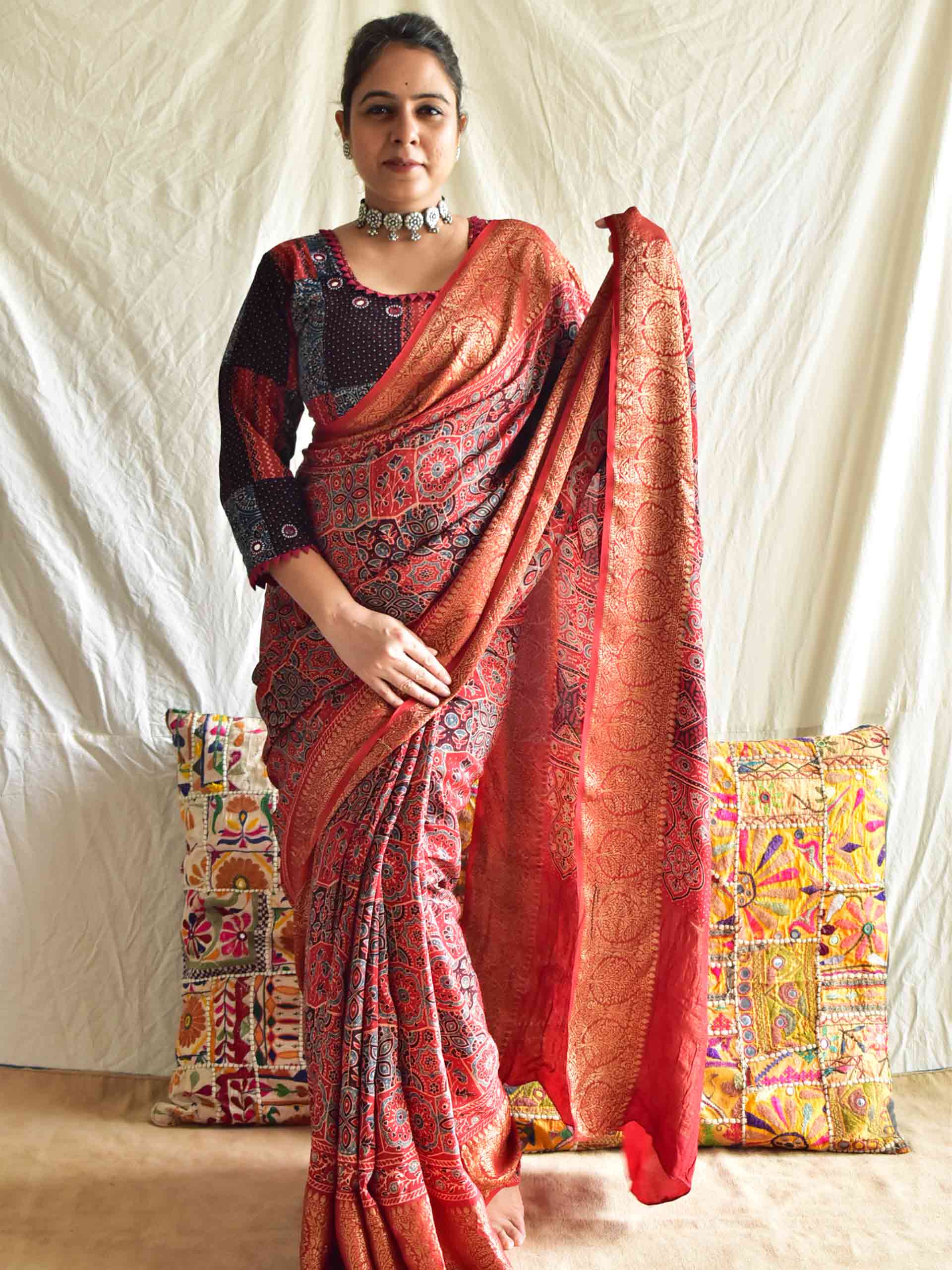 Designer Printed Mulmul Cotton Soft Brown Saree|Meow|Suta