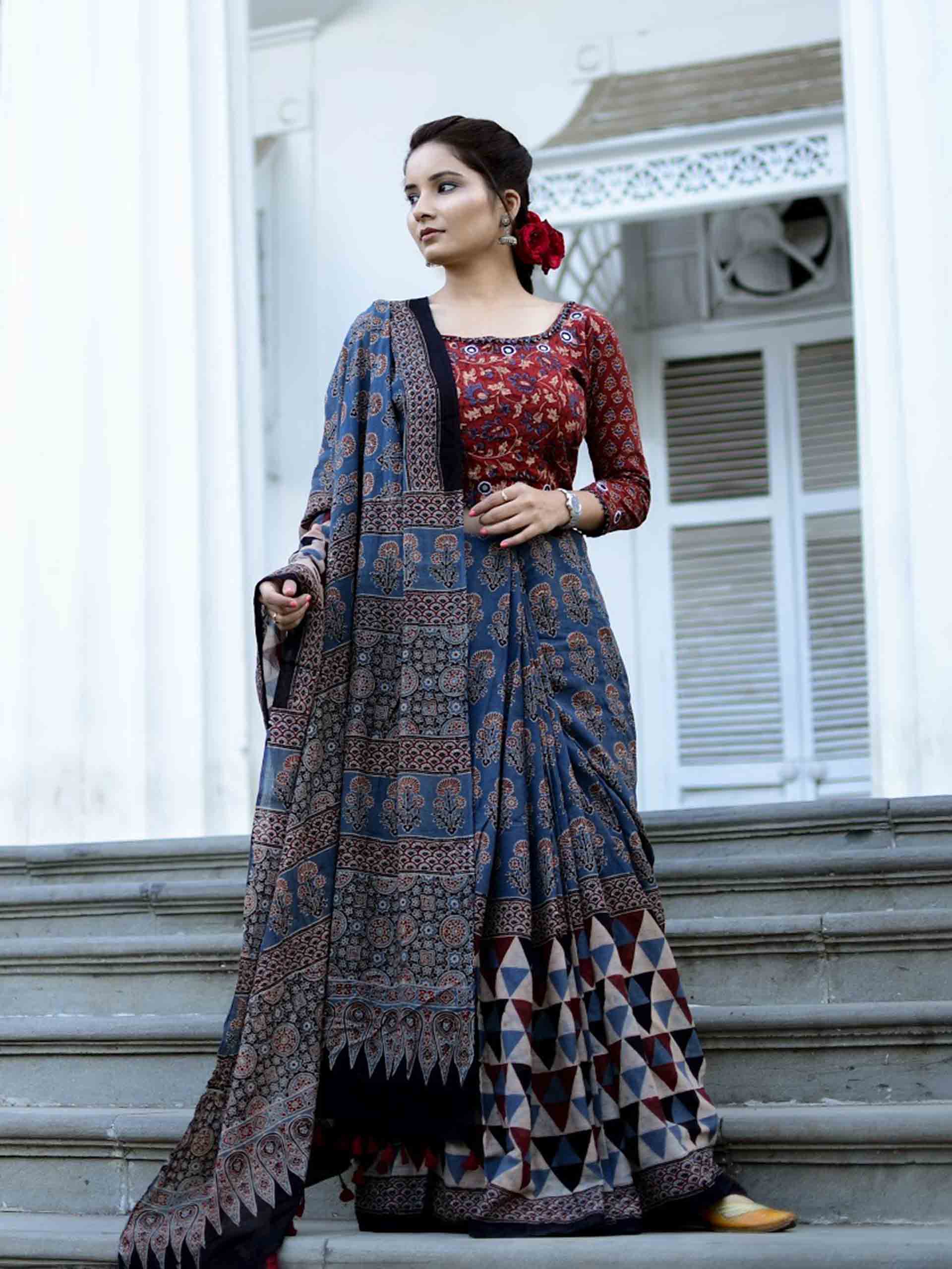 Braj Rang I Buy designer Mulmul Cotton Sarees | Sundarii Handmade