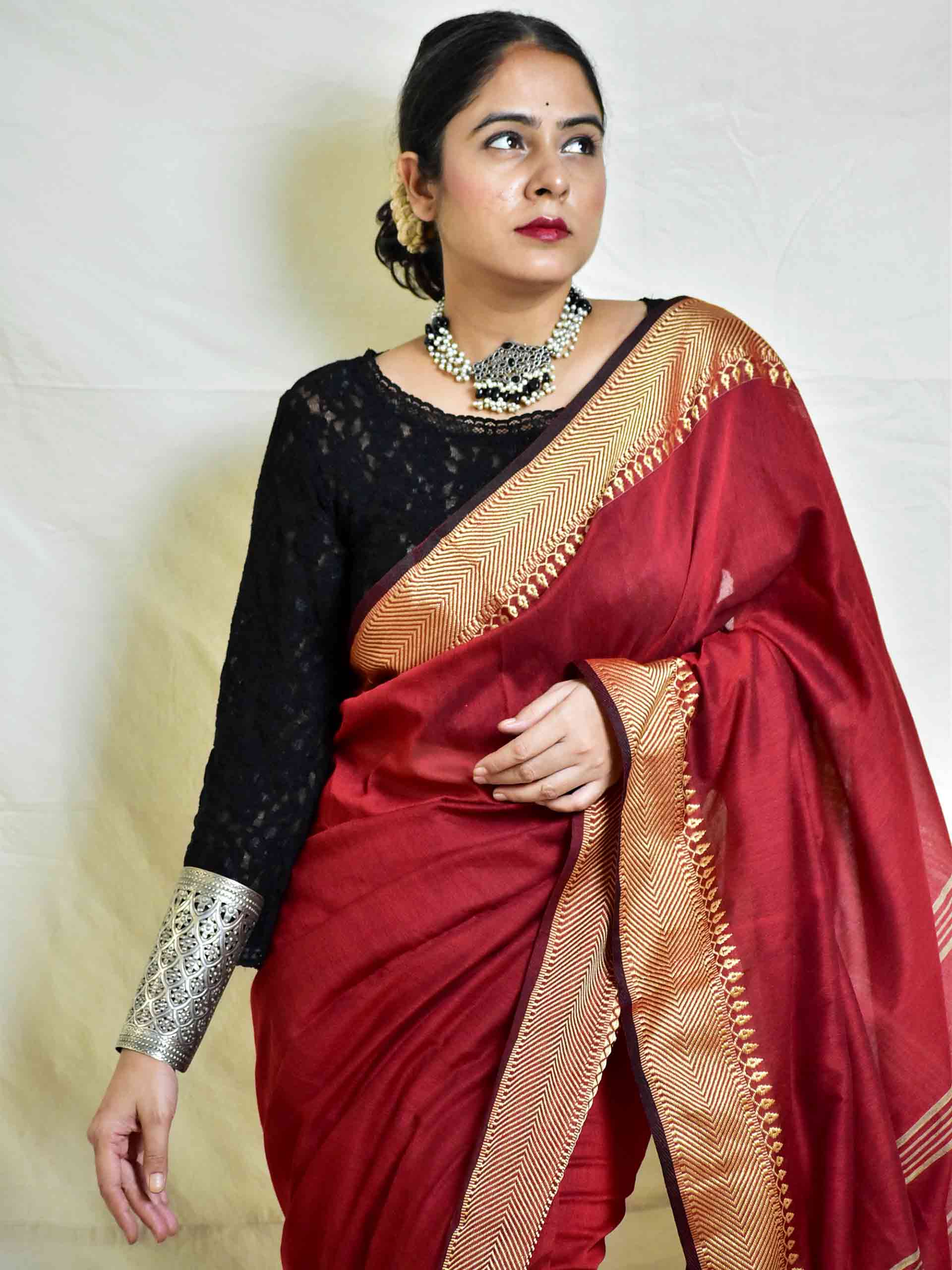 Trendy Black Saree Look For Farewell Party