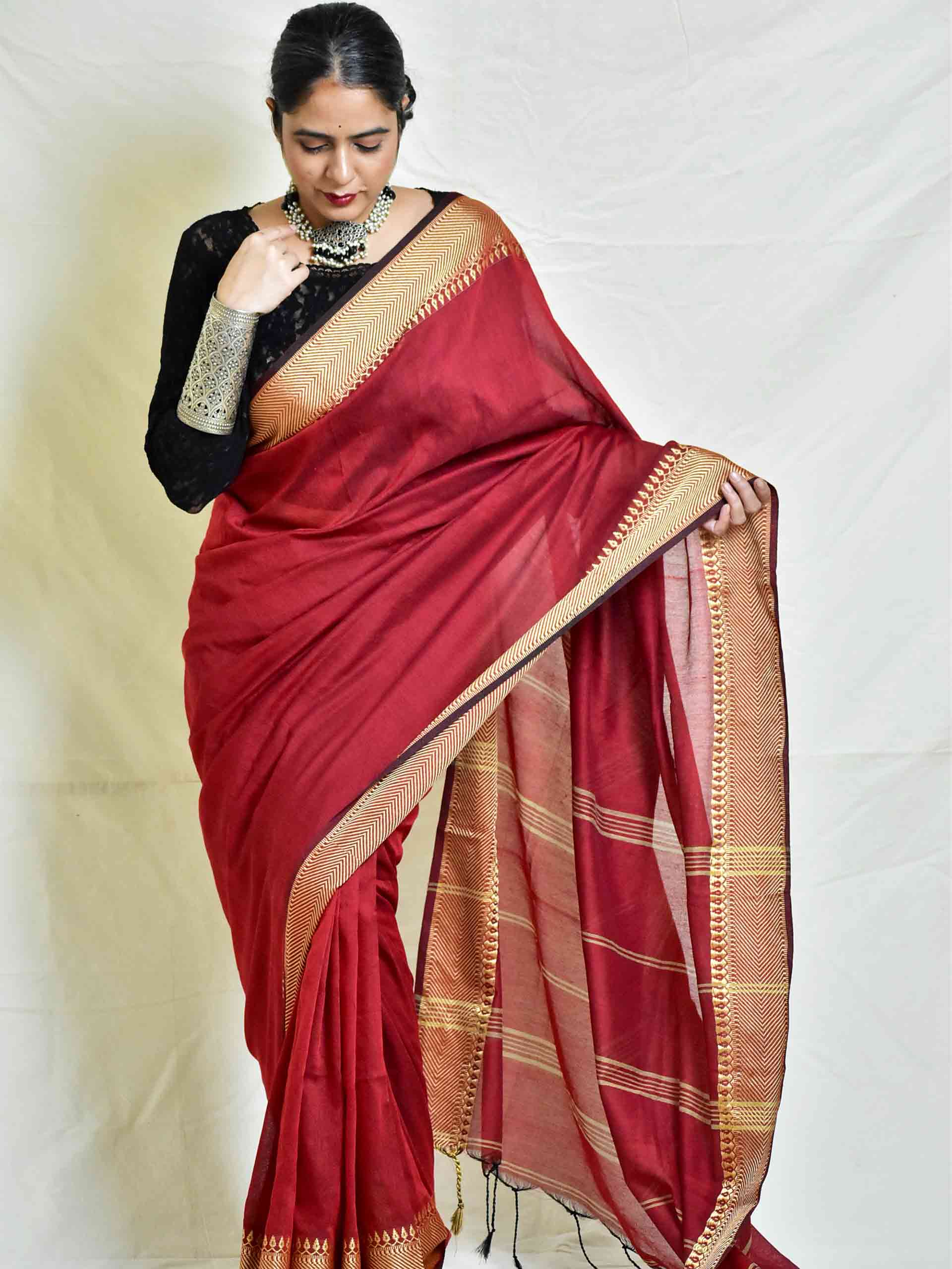 How to Wear a Cotton Silk Saree and Look Like a Diva