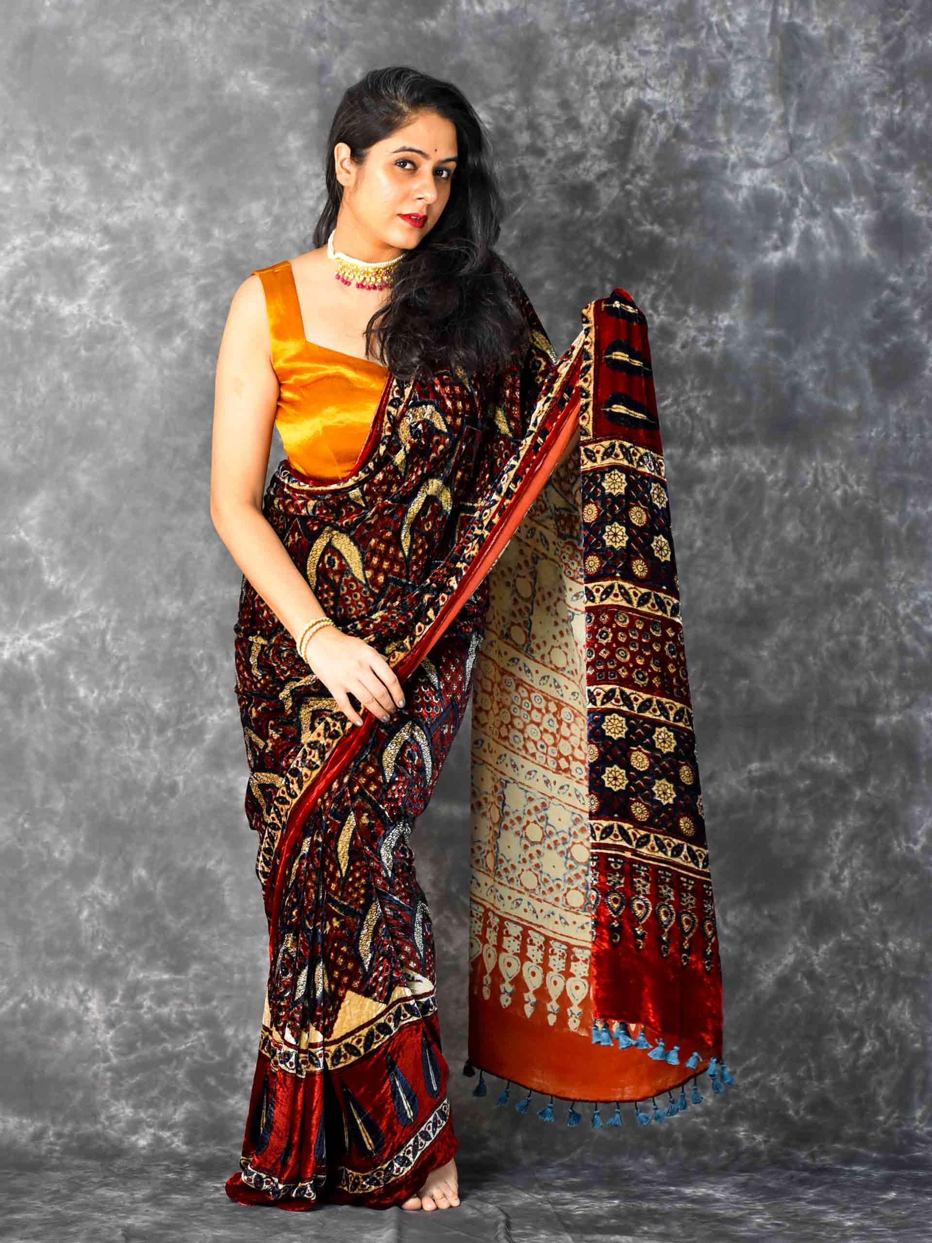 Silk Sarees Online : Pure Kanchipuram Pattu Saree | Sundari Silks