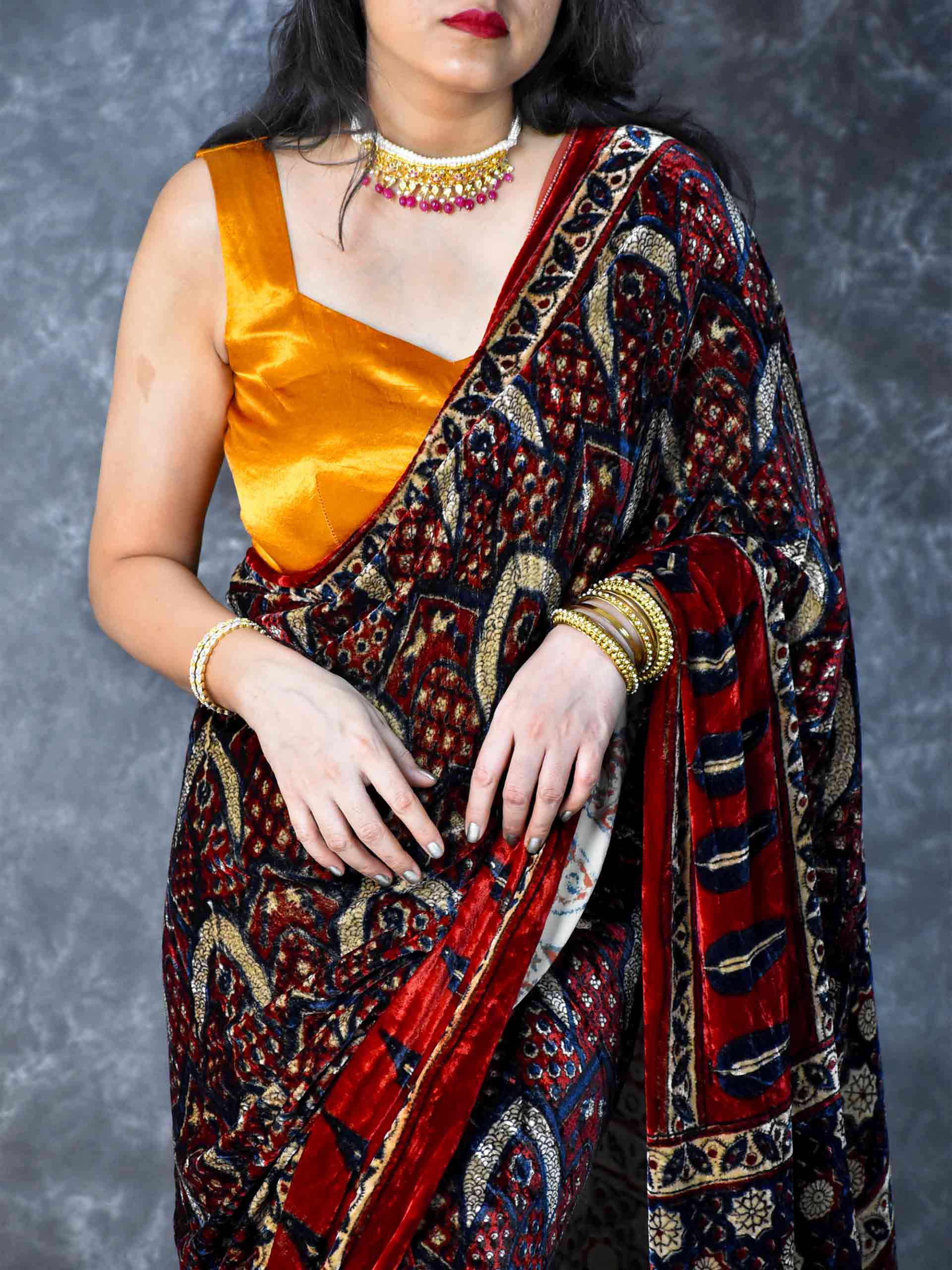 Buy CLOMITA Self Design Bollywood Velvet Blue Sarees Online @ Best Price In  India | Flipkart.com